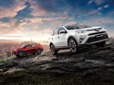 草长莺飞好时节，与荣放一起看樱花烂漫