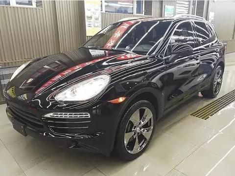 30万提手动挡保时捷卡宴,车主:朋友看到档杆后都说是众泰