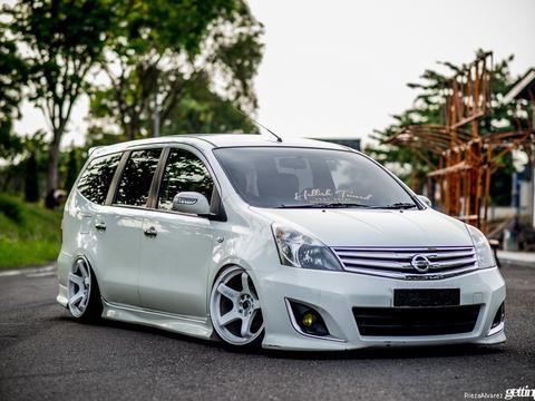 骊威的车友看过来！日产Grand Livina改装案例