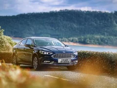 想买蒙迪欧的看过来！全新插电混动版上市，综合续航52km，0油耗