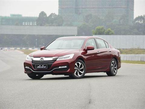 本田雅阁最高优惠2.35万 现车促销