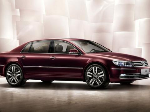 路上能开这车的,多半都是隐形富豪 ，遇见请避让