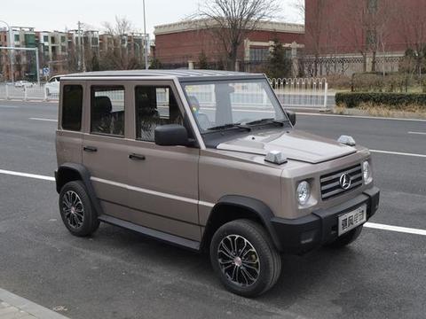 3万6搞定国产“奔驰G”!混动续航700公里，能上牌上路上保险！