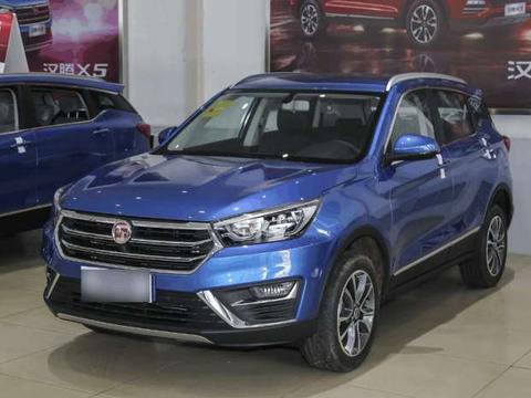 上市首月售出1.2万辆，车标像法拉利，内饰像宝马，一问价才6万