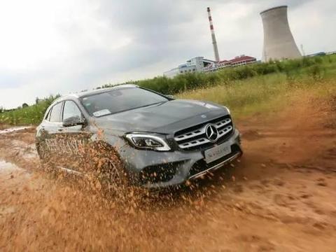 GLA“城会玩” 奔驰究竟要“玩”什么？