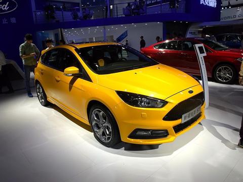 追求纯粹的性能 福克斯ST真不适合家用