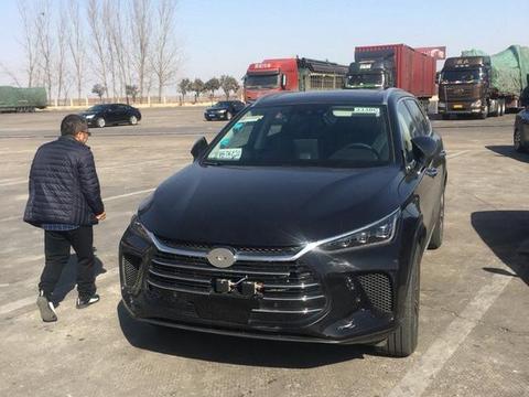 停车场偶遇比亚迪唐二代，美的无法形容，经销商都乐开了花