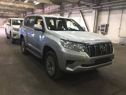 性能强悍动力十足 2018款霸道4000 中东版 普拉多完美至极