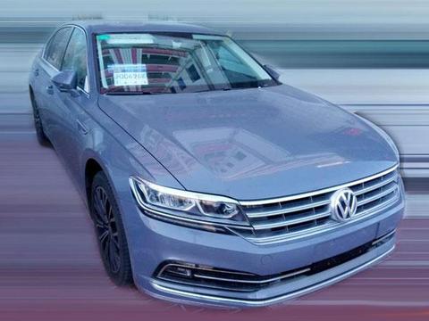 进一步降低门槛 曝大众辉昂330TSI谍照