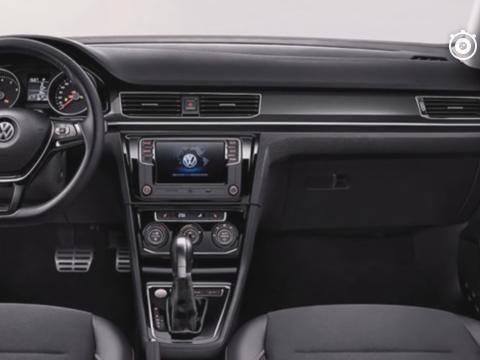 被埋没的一款“神车”，比大众速腾更厚道，顶配也比凌渡便宜几万