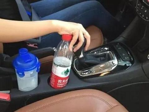 汽车上这几个设计最“反人类”，分分钟让人发飙！