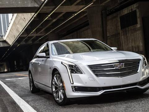 和宝马斗了十几年，现如今终于坐不住了，为挽回销量，狂降12万！