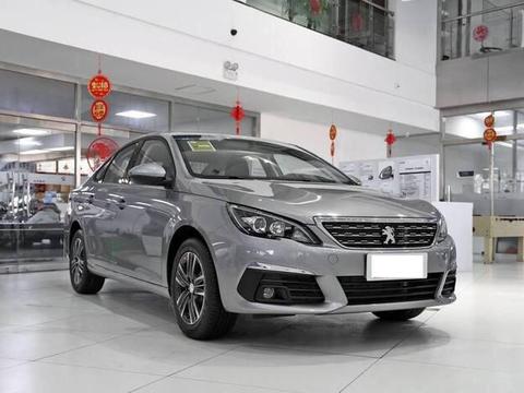 这台高颜值合资车，自动挡带涡轮，低油耗动力足，性价比秒杀朗逸