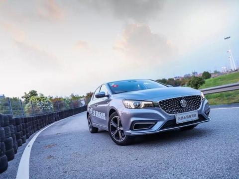 造混动却不止为省油，这波操作算得上真骚气