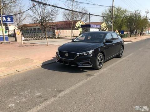 全新名爵6曜石黑配得上这身板也不显小！