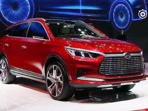 比亚迪唐街头展现“黑科技”，却被网友说是“村炮