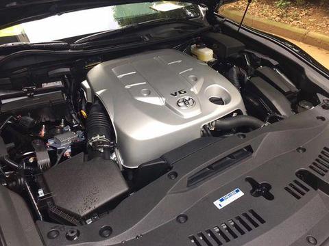 车主接近30万提丰田皇冠