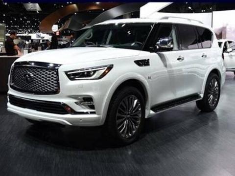 路虎揽胜地位难保，车长5米3比宝马X5大两圈，奔驰GLE也敬它三分