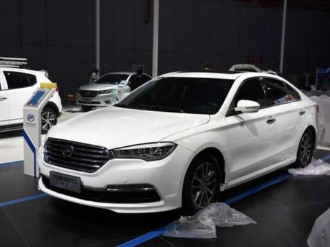 大众速腾遇劲敌，颜值太高了，仅售7万起，思域没得完了！