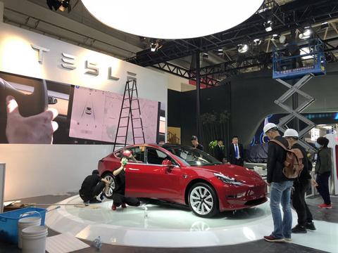 北京车展探馆 |百公里加速仅需5.1秒 特斯拉Model 3实拍