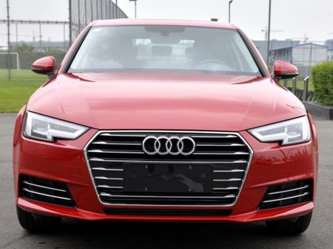 30万选顶配迈腾真的划算？奥迪A4进来了解一下！