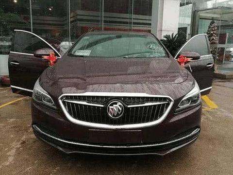 性价比最高的B级车，上市狂降五万，18万起让迈腾倍感压力！