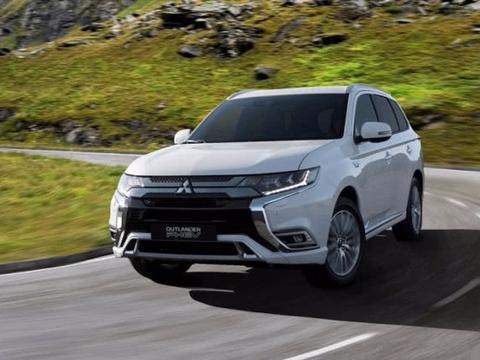 油耗1.9升的三菱SUV，配四驱仅售14万，途观CRV难买了