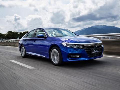 神似潮流轿跑的全新十代雅阁，比奥迪A7还亮眼