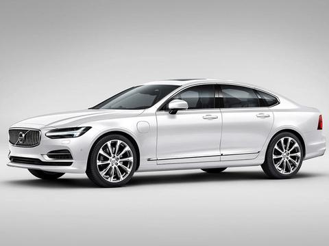 刚上市被宝马5系和奔驰E级压的喘不过气，跌破30万仍无人问津