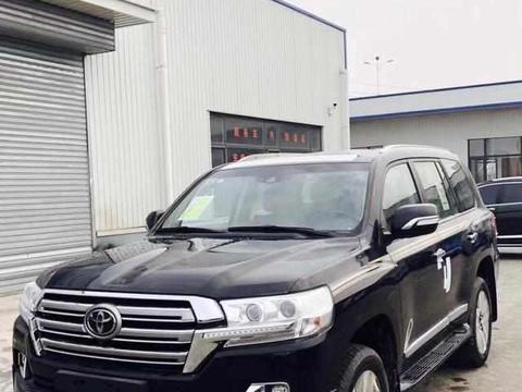 丰田兰德酷路泽V8系列怎么选？