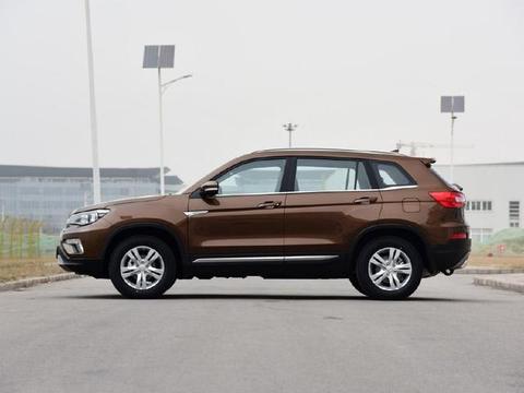 长安cs75内饰最豪华的紧凑级SUV已经到店，10万元买到50万元内饰