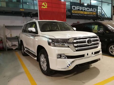 外观不算什么，实惠才是王道，一组图带你了解18款酷路泽限量版