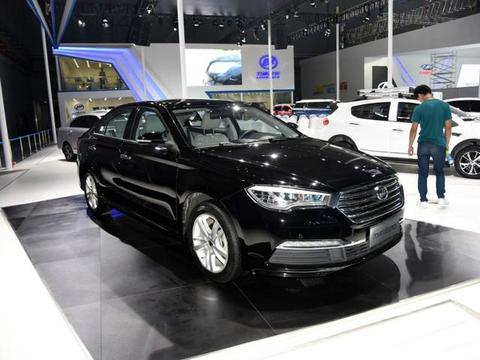 最丢人的国产车，曾扬言吊打帕萨特，现如今却遭打脸，8万卖不动