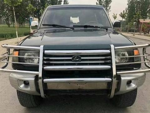 军工级品质，硬汉车！配全时四驱+差速锁，比普拉多便宜35万