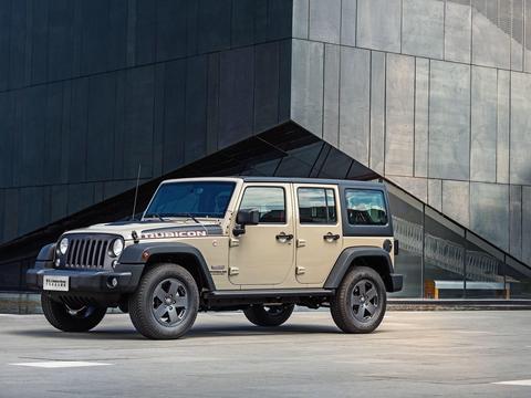 别看它仅售67万，车主绝对比大G更有钱！因为仅仅是玩具