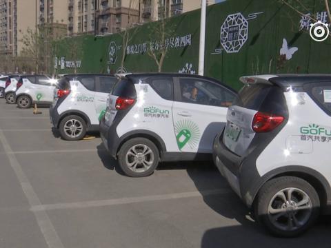 驾驶共享汽车涉水损坏，八九万维修费“吓坏”大学生