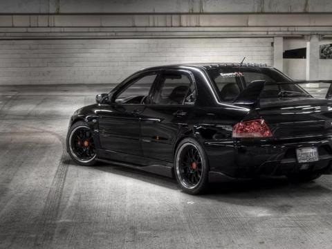 轻改网红思域竞技风 ，走街家用两不误