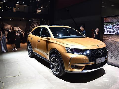 2017广州车展：这车被誉为“移动的LV”，白富美会爱不释手