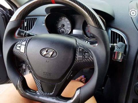 现在的方向盘为什么不是圆的了？看完才知道厂家太聪明