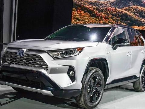 丰田终于亲民一回！换代新车升级反降价，配8AT，16万途观要凉了