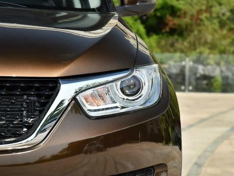 6万就能买到的大空间SUV，配全景泊车和CVT，还买啥XR-V和缤智