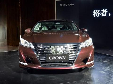 一个价格能买到BBA的只有皇冠了吧，新款皇冠直接使用2.0T