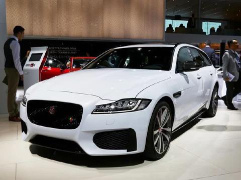 被奥迪A6L逼急了，豪车狂降15万，3.0T配8AT售34万