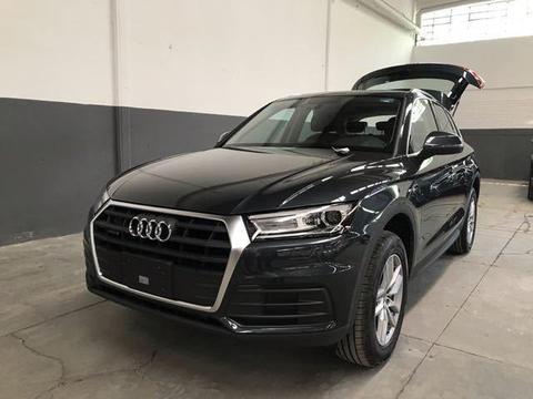 18款奥迪Q5 大量现车入库 亲情钜献