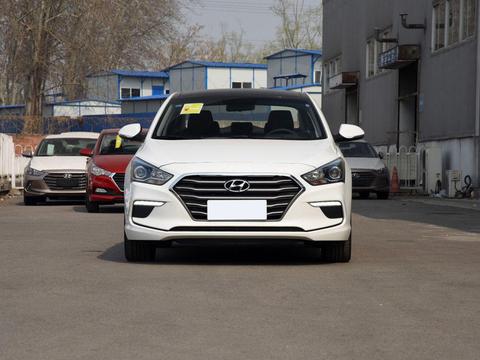 这货曾经和帕萨特齐名，卖20万还要排队，现卖13万，没人要