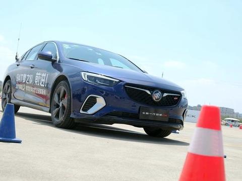 感受9AT 2018别克S弯驾控体验营激情开幕