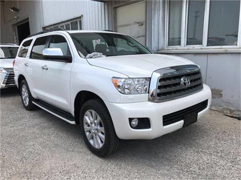 18款丰田红杉5700这款号称男神的座驾非常的低调但是追求的是内涵