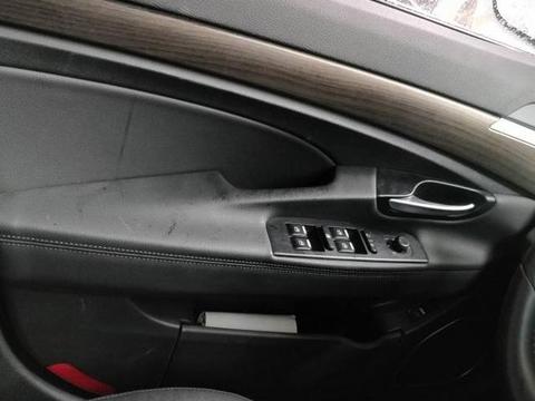 修车十年的师傅告诉你，为什么聪明人买车都选了这车，太机智了！