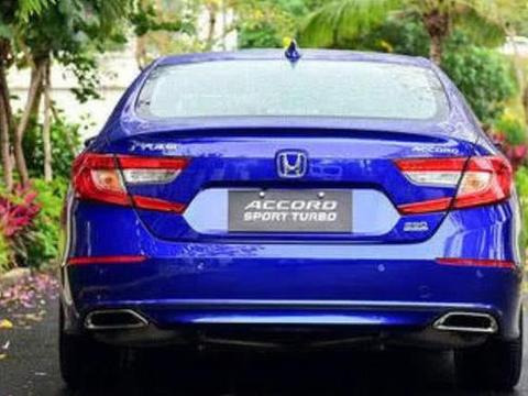 26万提10代雅阁顶配版，汽车颜值真的好帅