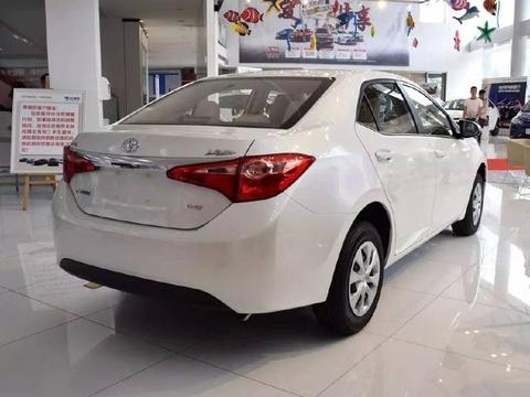 为胜思域本田拼了，新车颜值完胜朗逸，油耗6升卖8万